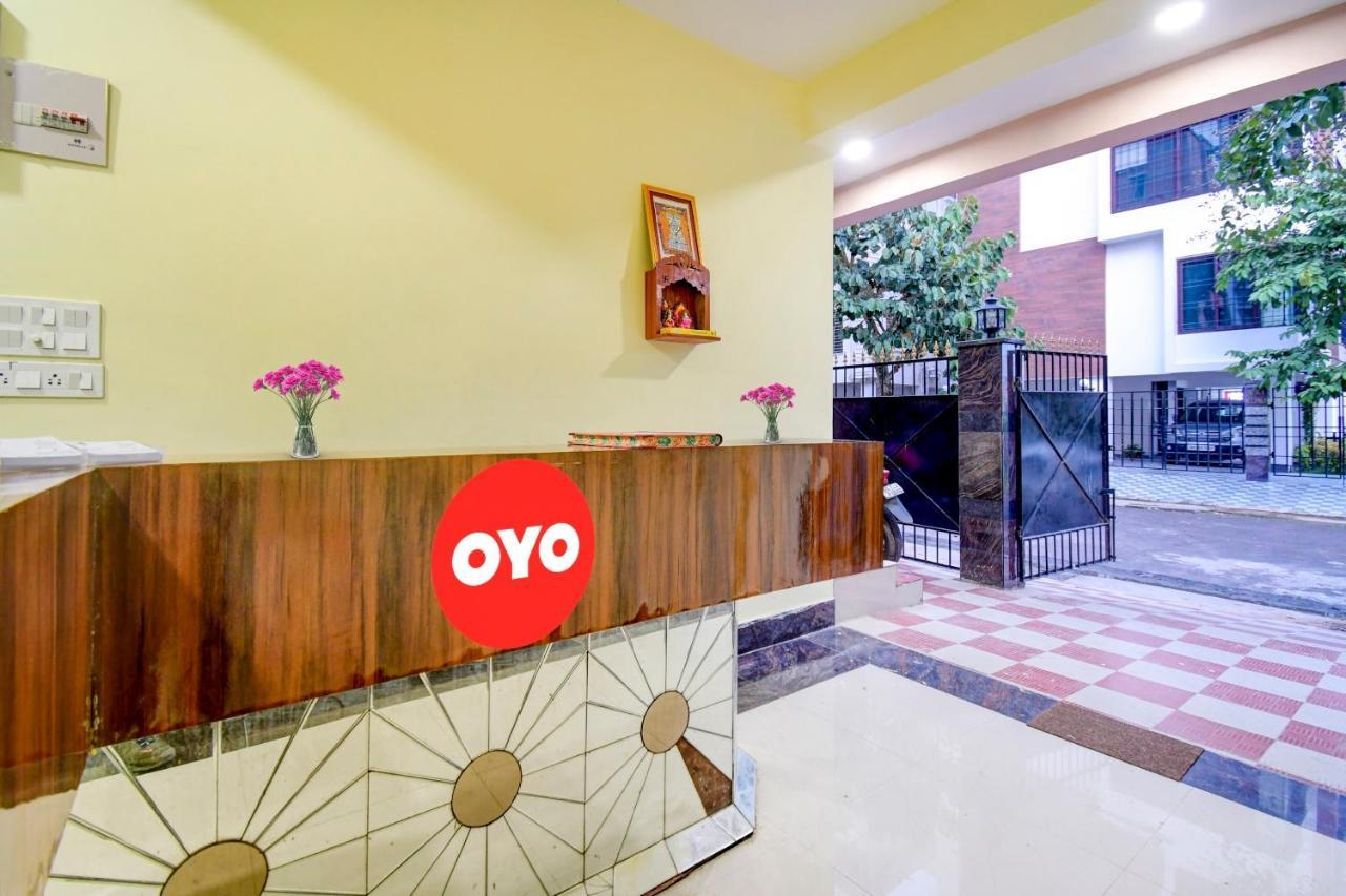 Oyo 92945 The Rs Villa Kalkutta Exterior foto