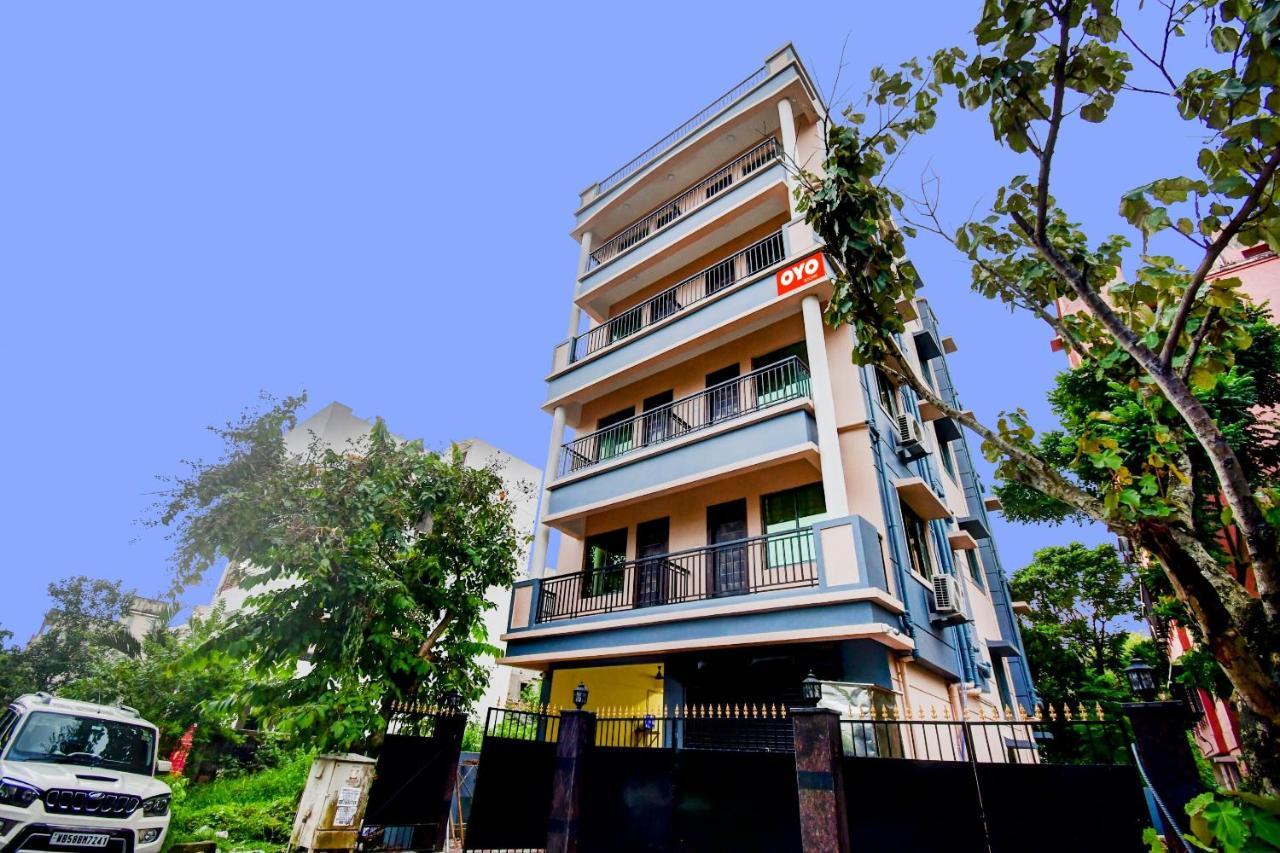 Oyo 92945 The Rs Villa Kalkutta Exterior foto